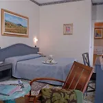 Stella Maris 호텔 4*