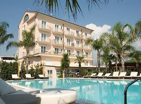 Stella Maris 4*