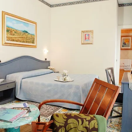 Отель Stella Maris